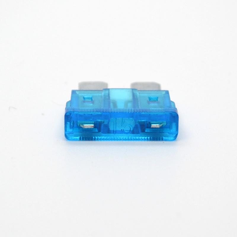 30Pcs Standard Car Automotive 15Amp Fuse Blade Motorcycle Truck Suv Car Replacement Fuse Fuse Holders1