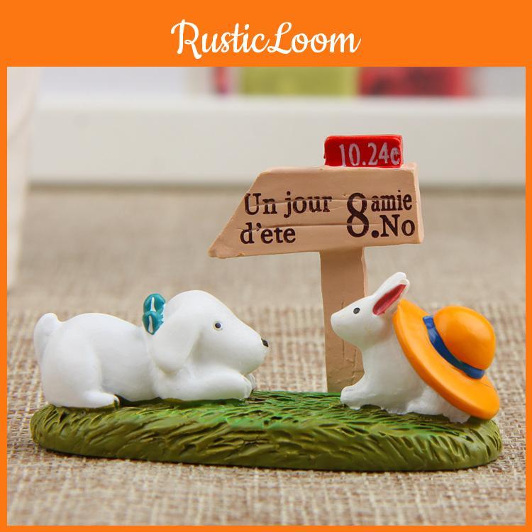 Resin Cartoon Garden Sign With Dog And Rabbit Design For Plant Identification And Decoration