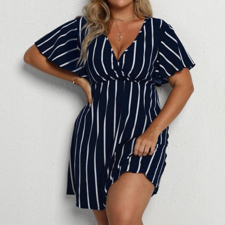 Bohemsk Stripet Hverdagskjole for Plussstørrelser V-hals Kort Erm Løs Midje