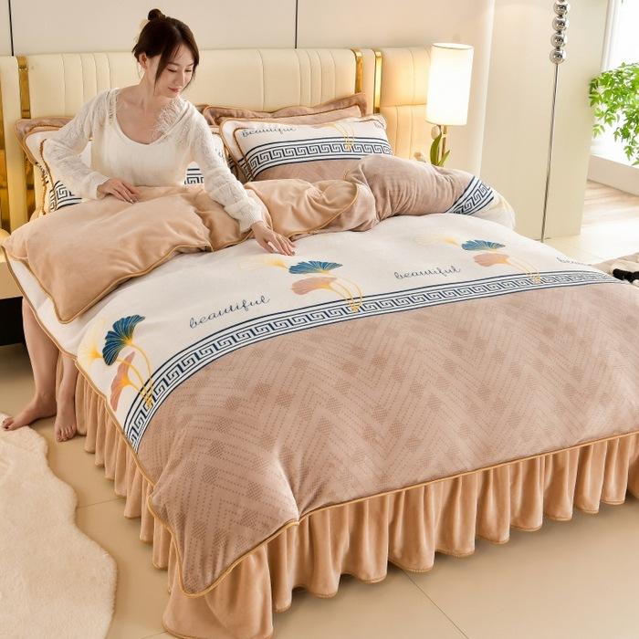 Thickened Milk Fleece Four-Piece Coral Fleece Quilt Cover, Bed Sheet Fleece Double-Sided Fleece Flannel Bedding, Bed Skirt