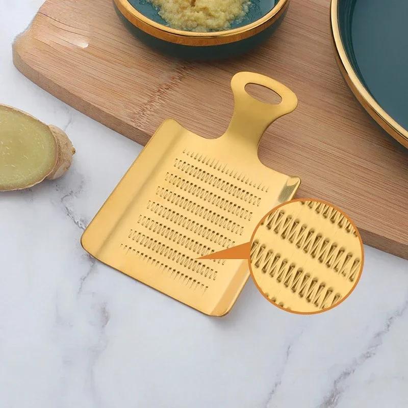Stainless Steel Kitchen Tool for Grinding Ginger, Garlic, Wasabi, Fruit, and Vegetables, 1PC Grater Crusher Presser