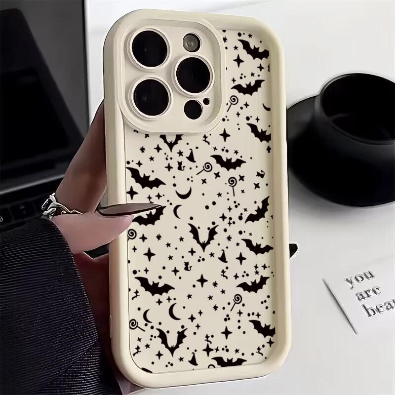 Vintage Red Bats Skull Trendy Pattern Case For Iphone 17 16pro 15 13 12 11 13pro Max 14plus Silicone AntiFall Protective Cover