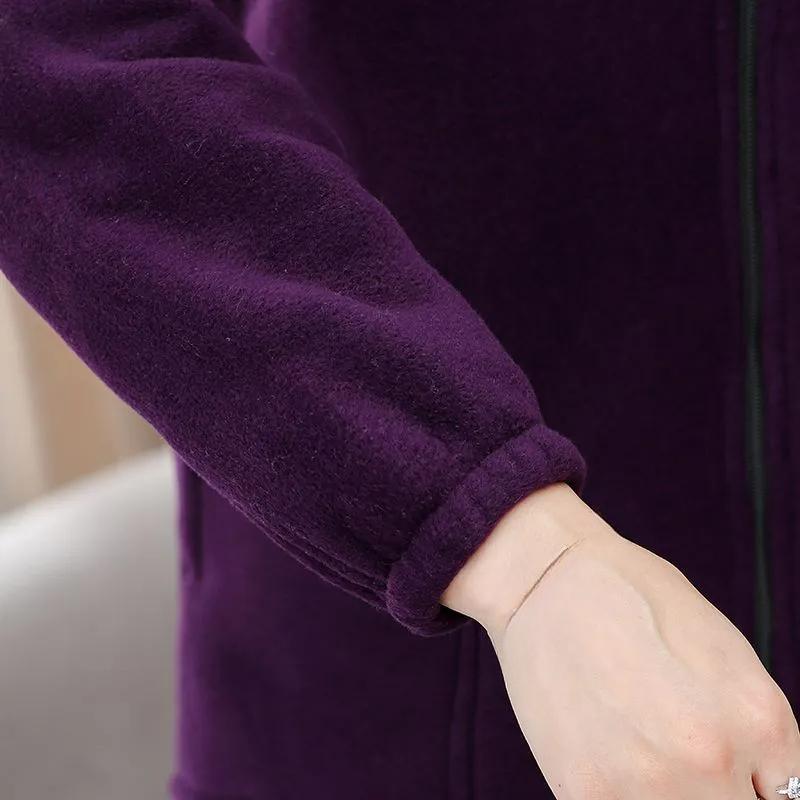 Winter Plus Velvet Thickened Warm Jacket, Age-reducing Women's New Polar Fleece Top, Loose and Thin Fleece