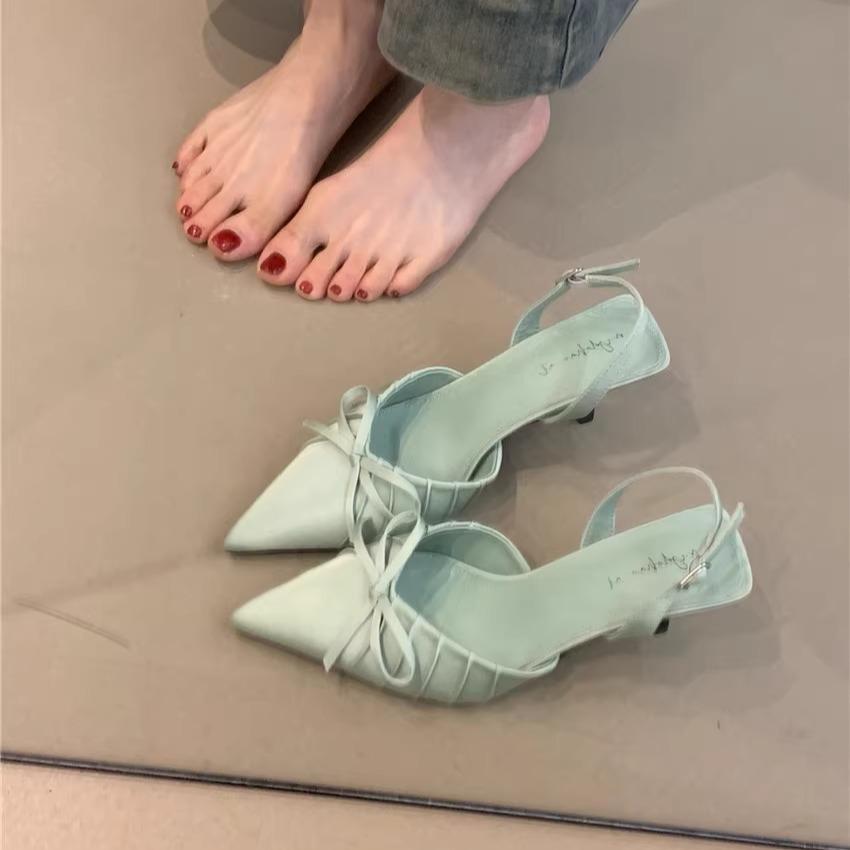 Niche Socialite High Heels Women's Spring 2025 French Temperament Elegant Bow Pointed Thin Heel Bag Head Sandals