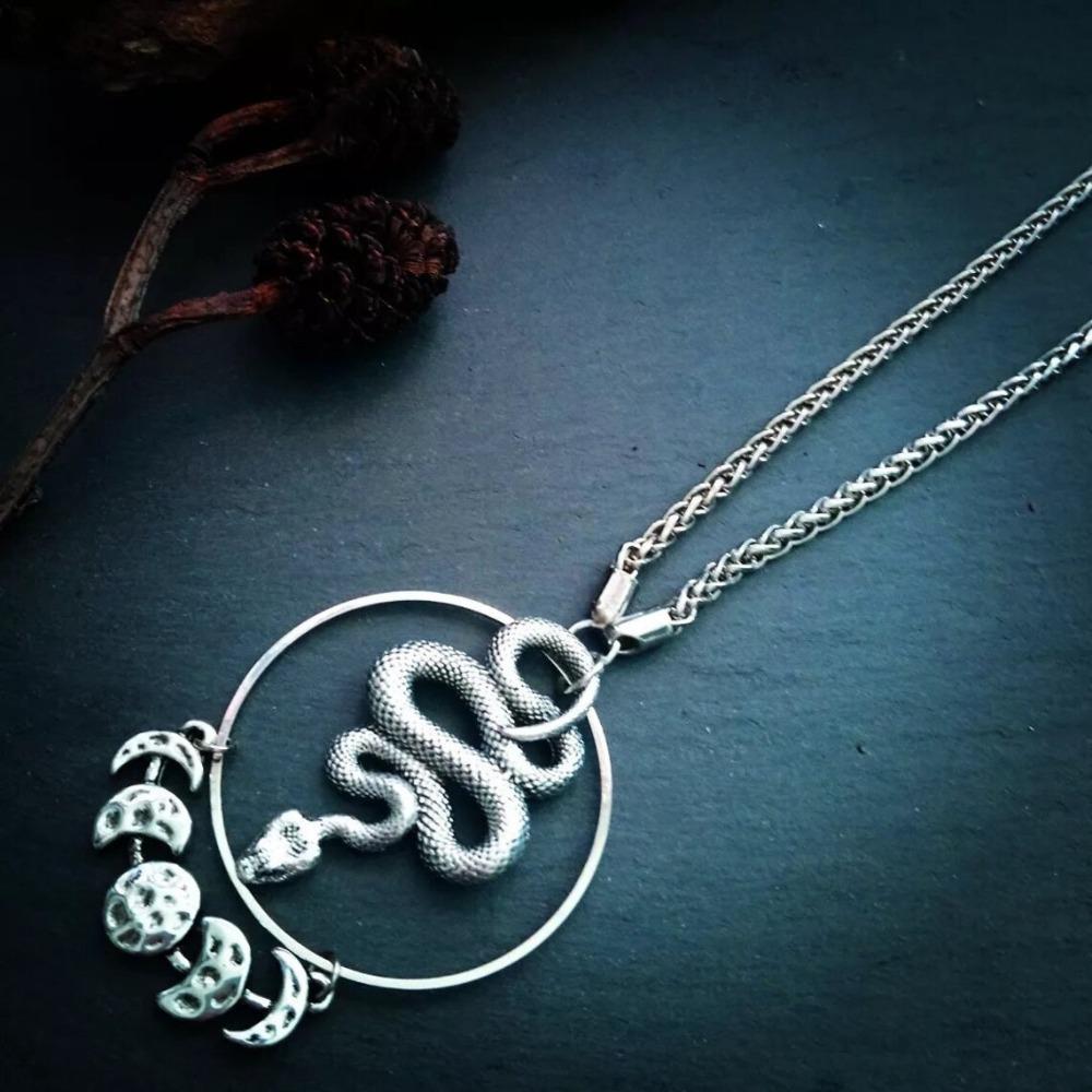 Gothic Sliver Color Moon Phase Reborn Snake Pendant Popcorn Chain Necklace for Women Halloween Party Collar Chain Jewelry Gift