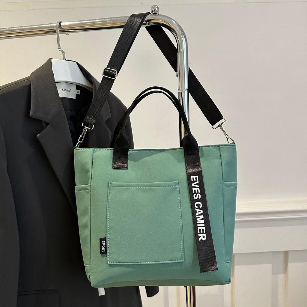 Trendige Wasserdichte Nylon-Tragetasche für Damen, Große Kapazität, Leicht, Crossbody-Tasche für Studenten, Arbeit, Reisen, Fitnessstudio