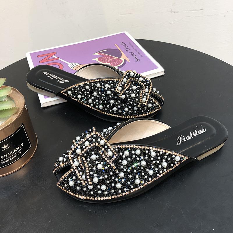 

Сандалии-полушлепки женские летние новые женские для улицы с закрытым носком на низком каблуке с бантом стразами жемчугом на плоской подошве модные сандалии 36 чёрный