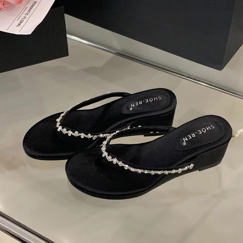 Fashion 2025 New Summer Women Crystal Clip Toe Slippers Fashion Wedges Heel Slide Ladies Elegant Street Style Flip Flop Shoes