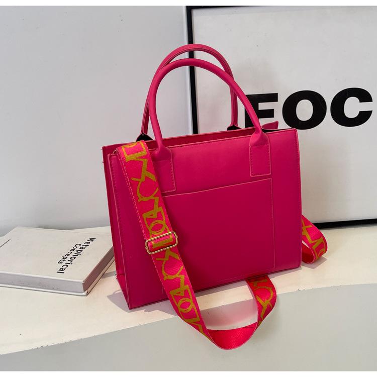 Women's Trendy High-End Bucket Bag - 2024 Spring/Summer Fashion Single Shoulder Crossbody in Solid Color