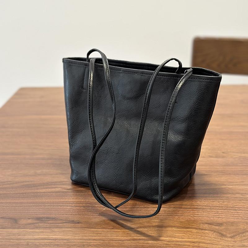 Johnature Retro Genuine Leather Tote Bag Versatile Commuting Solid Color Soft Leather Women s Shoulder Bag