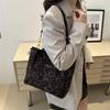 Trendy Leopard Pattern Tote Bag For Women Chic Minimalist Shoulder Handbag With Large Capacity