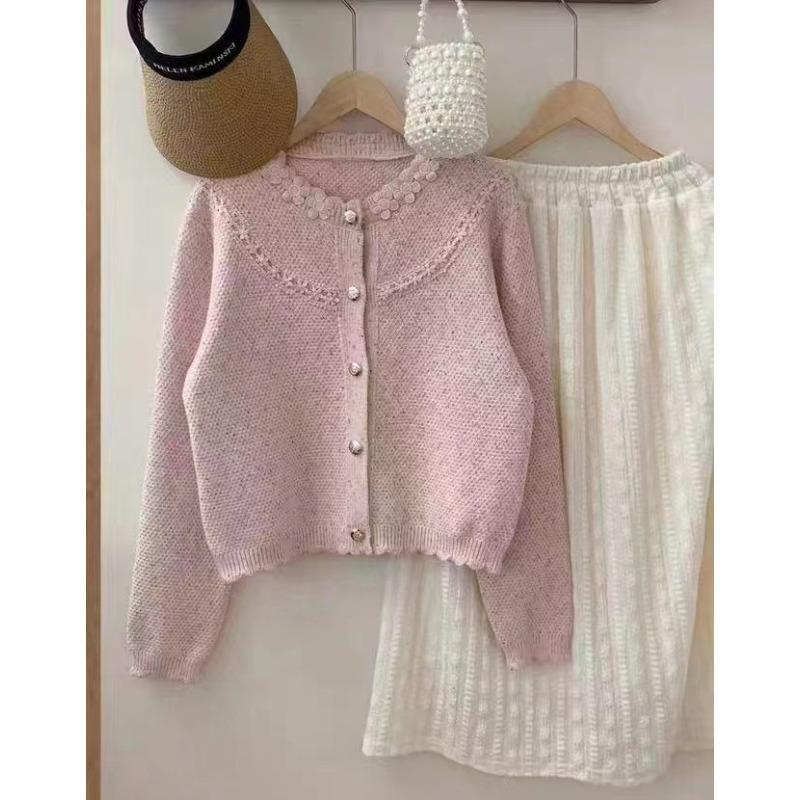 Autumn and Winter New Temperament Flower Fungus Edge Sweater Jacket Design Sense Knitted Cardigan Women