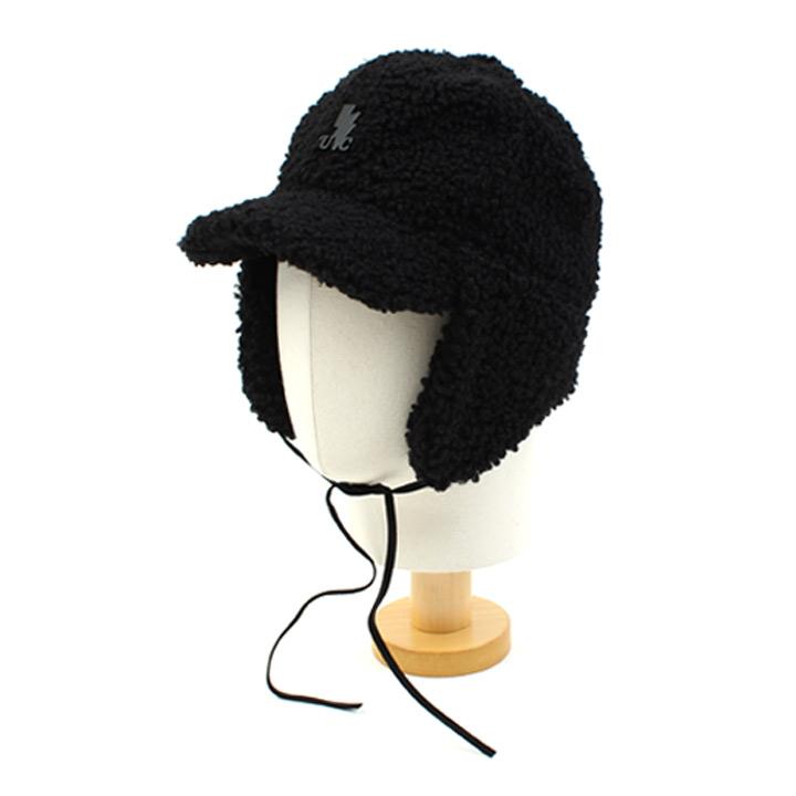 Yunibeosyeolkemiseuteuli Thunder Black Fleece Earflap Cap