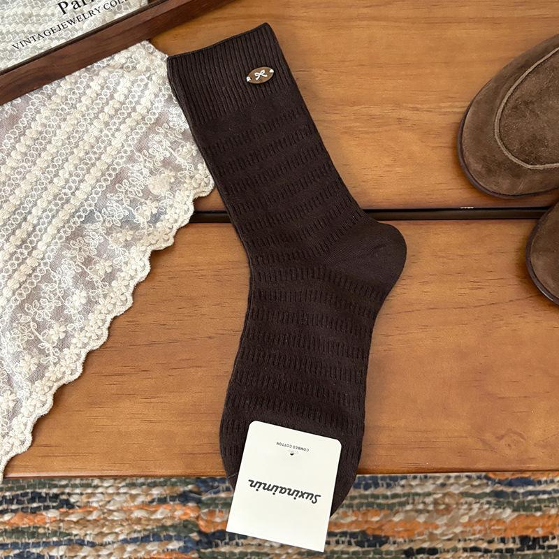Autumn and Winter Bow-buttoned Mid-calf Socks, College-style Striped Blue Coffee-shaped Pile Socks