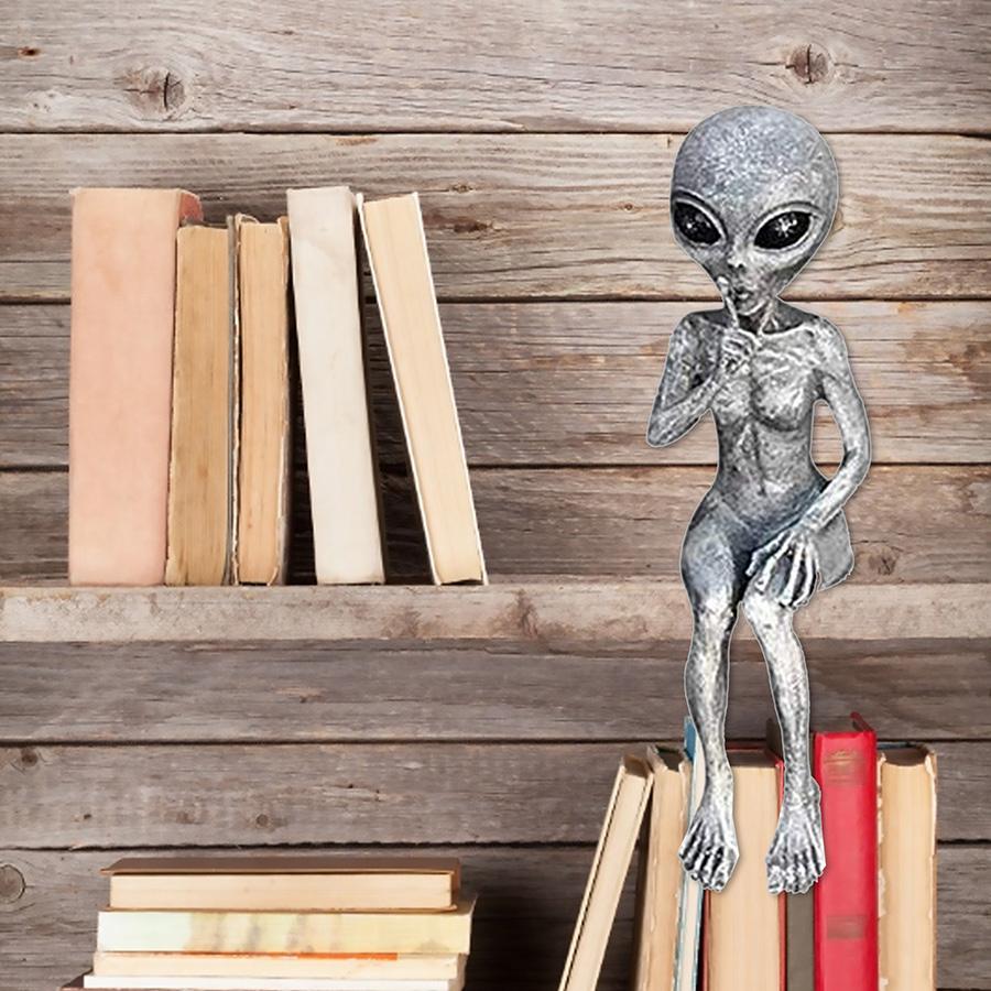 1Pcs Resin For Alien Statue Ornaments For Martians Garden Figurine Set For Home Indoor Outdoor Decoration