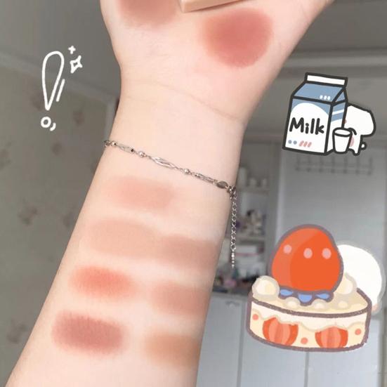 Versatile Synthetic Waterproof Makeup Eyeshadow Palette for Gift