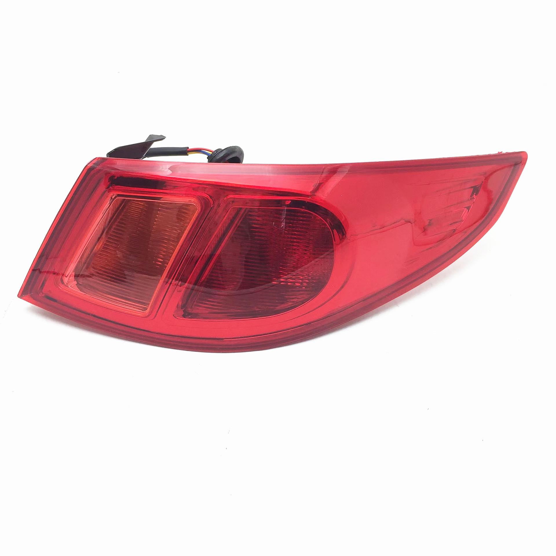 

Compatible Rear Taillight Assembly for 2014-2016 BAIC Senova D50, Includes Brake and Reversing Lights, Inner and Outer Sections. Passenger Side, Flat Light (Inner)