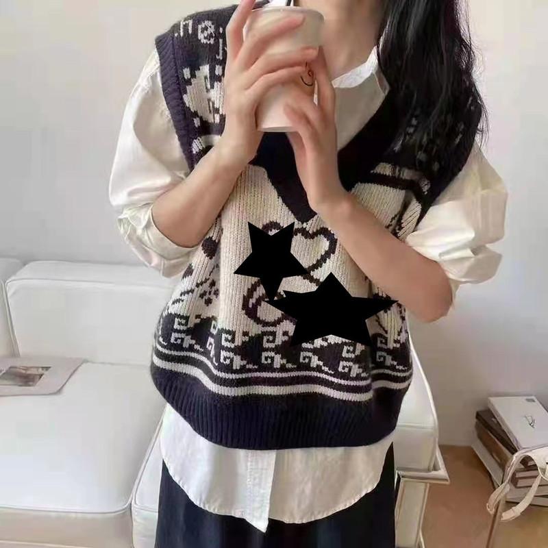 Korean Fashion Sweater Vest Women V Neck Sleeveless Autumn Harajuku Doodle Bear Loose Knitted Pullover
