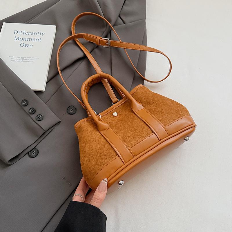 Fashion texture simple large capacity 2025 autumn new foreign style trend casual shoulder crossbody handbag women