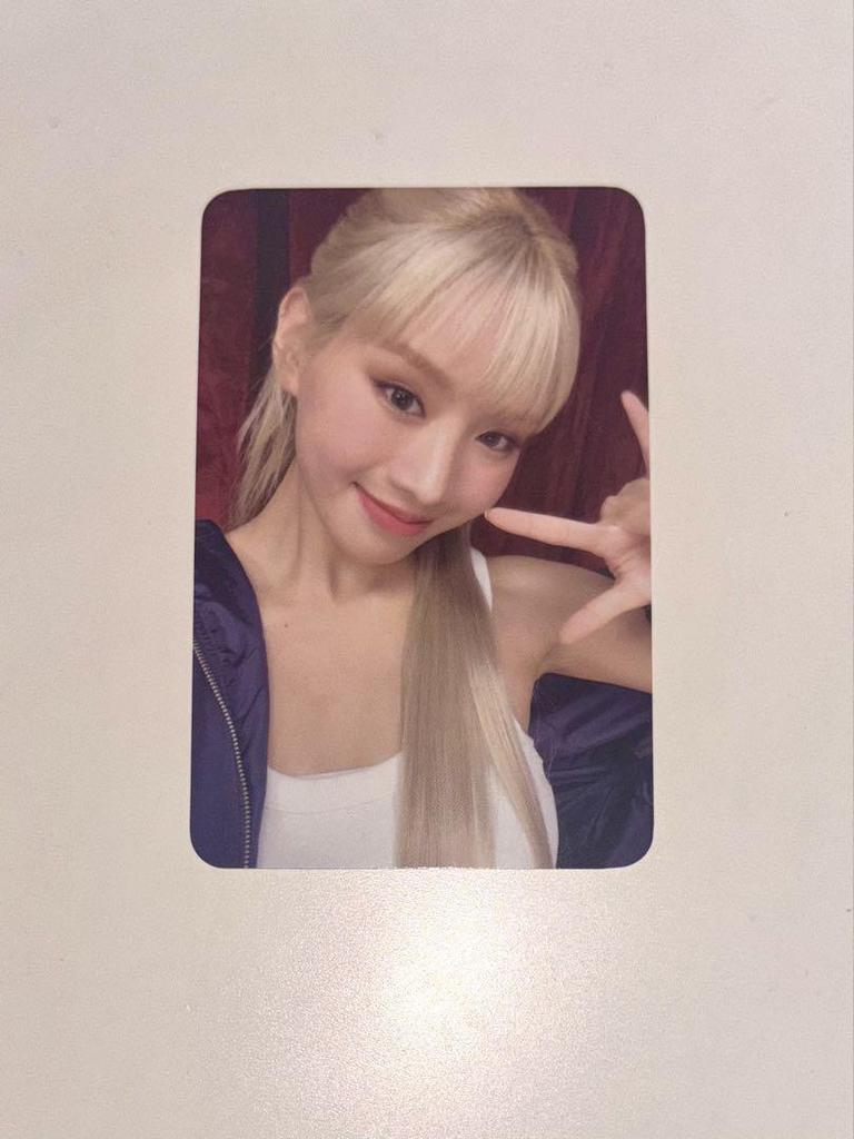 [USED] Kiss of Life Nutty Jewel Autographed Trading Card Set