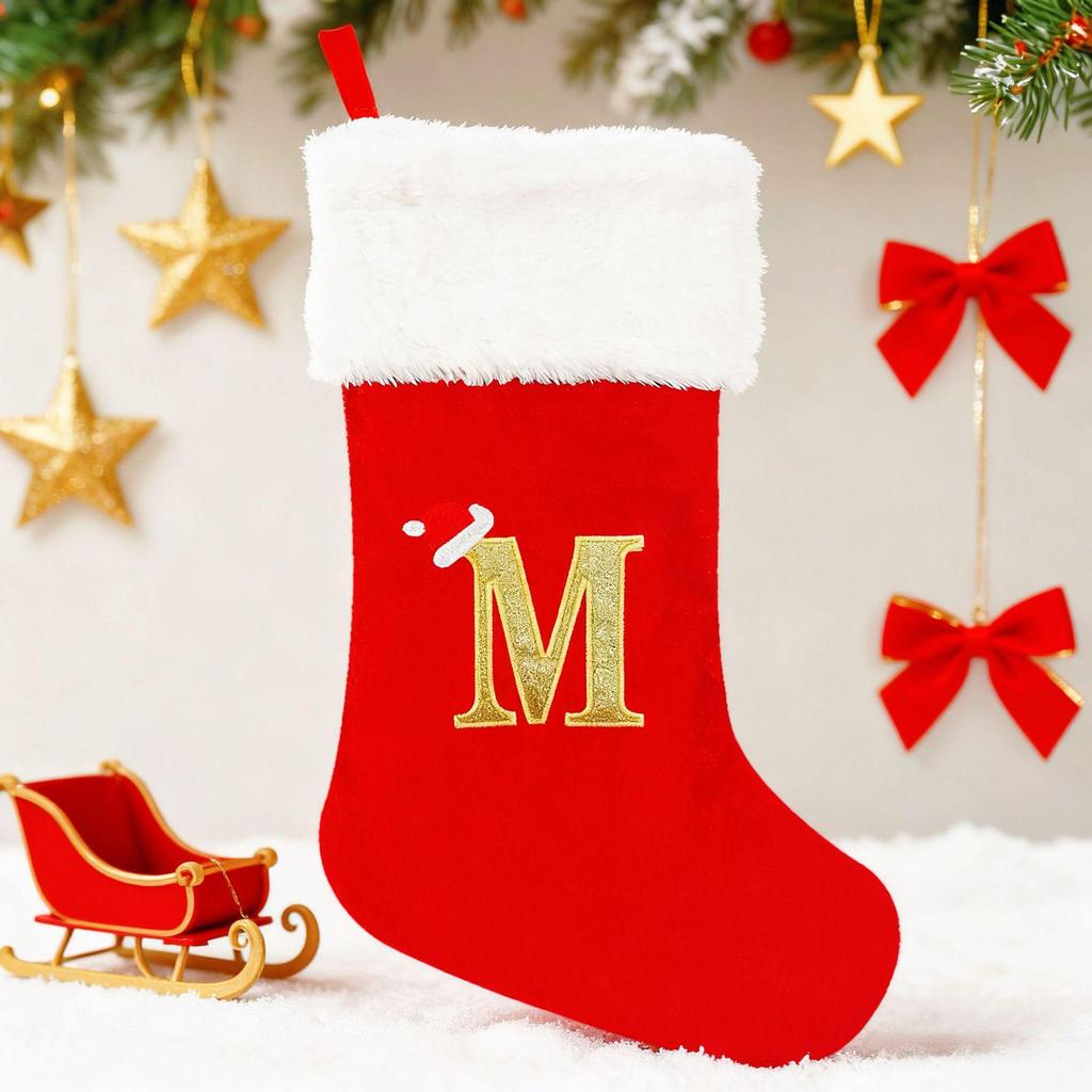 Bestickter gestrickter Weihnachtsstrumpf mit Buchstaben, Ornament, Geschenktüte
