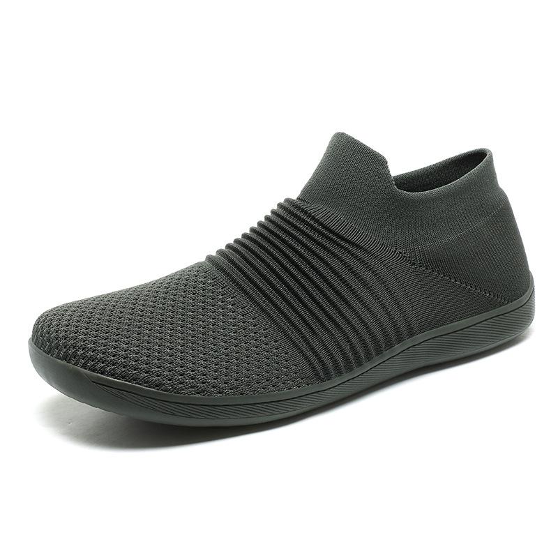 

2025 summer new outdoor leisure breathable widened one-pedal fly-woven non-slip low-top couple shoes men s shoes 45