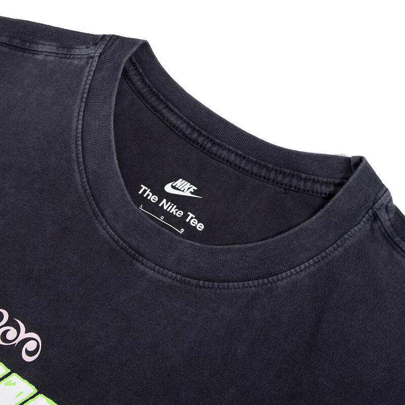 Nike Tricou cu gât crew cu imprimeu cu sigla cu litere Bărbați Topuri Negru FB9789-010