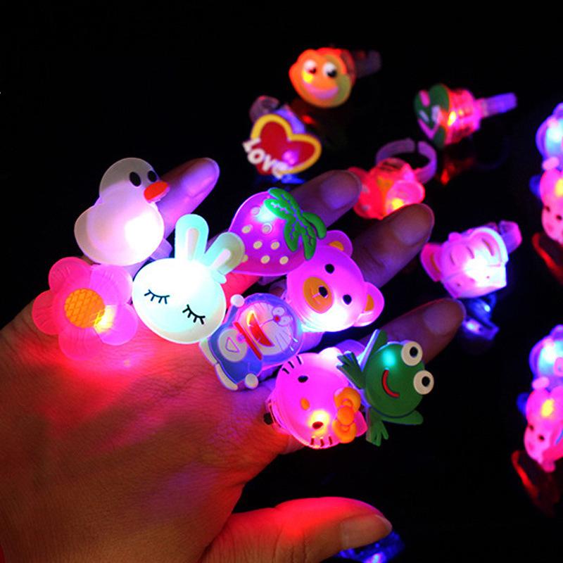 Girls Princess Light Up Necklace Led Flashing Acrylic Beads Pendant Toys Children's Birthday Party Props Pendant Necklace Gift