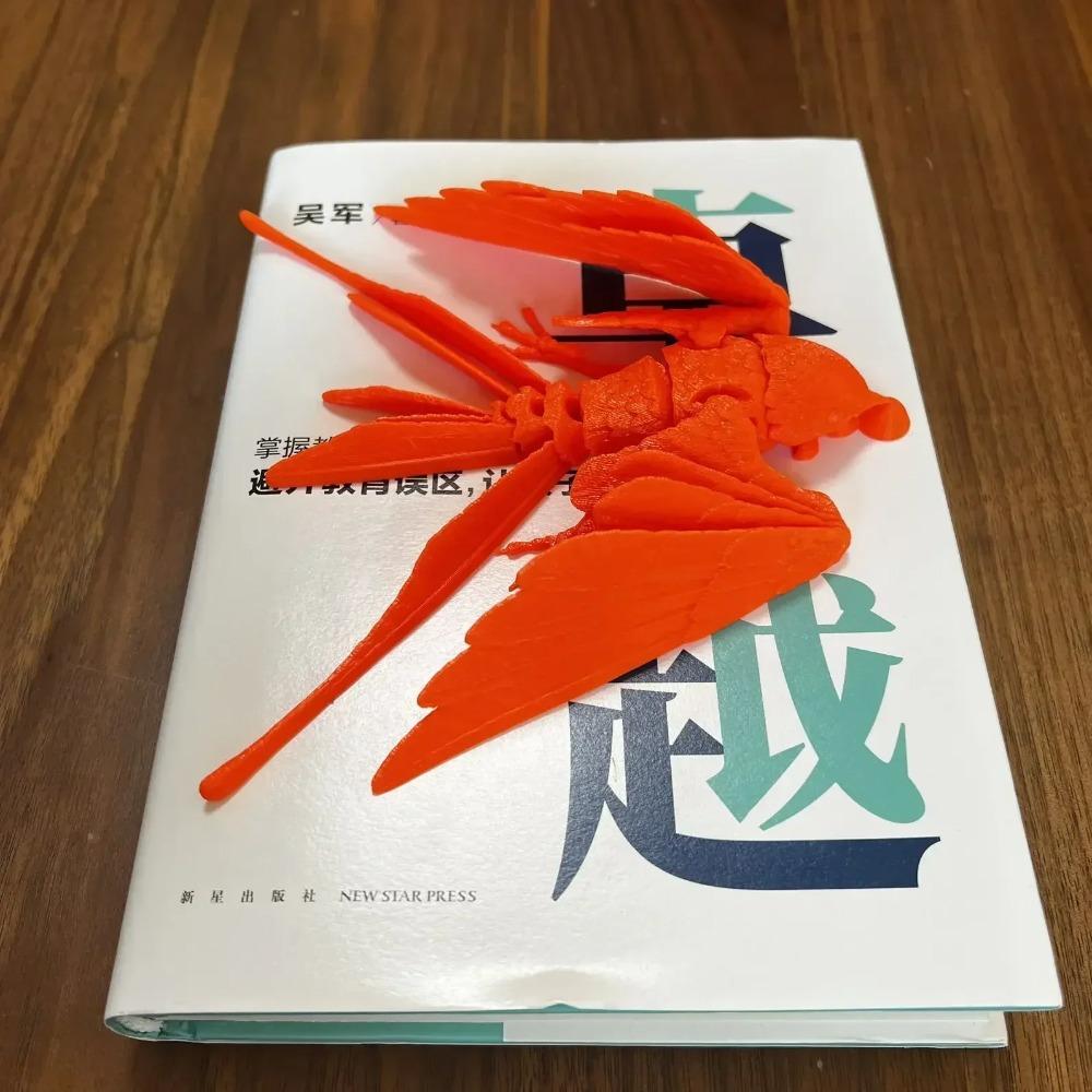 Modelo de Pássaro Cor Gradiente Andorinha da Chuva Impressão 3D Brinquedo de Mão Modelo Articulações Móveis Lindos Enfeites Cenário Decorativo Presente