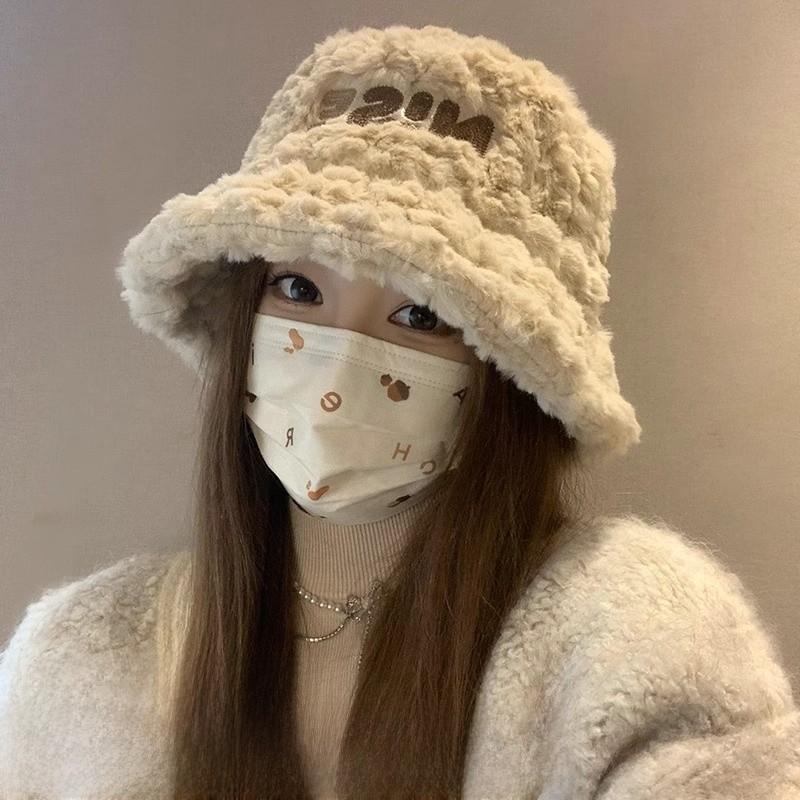 Fall Winter Ladies Bucket Hat With Thick Wool Plush For Warmth And Windproof Comfort