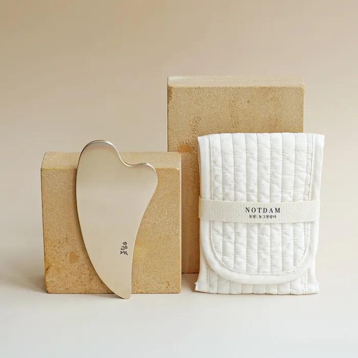 [Bottom Gift] Organic Heart Guasha Massager