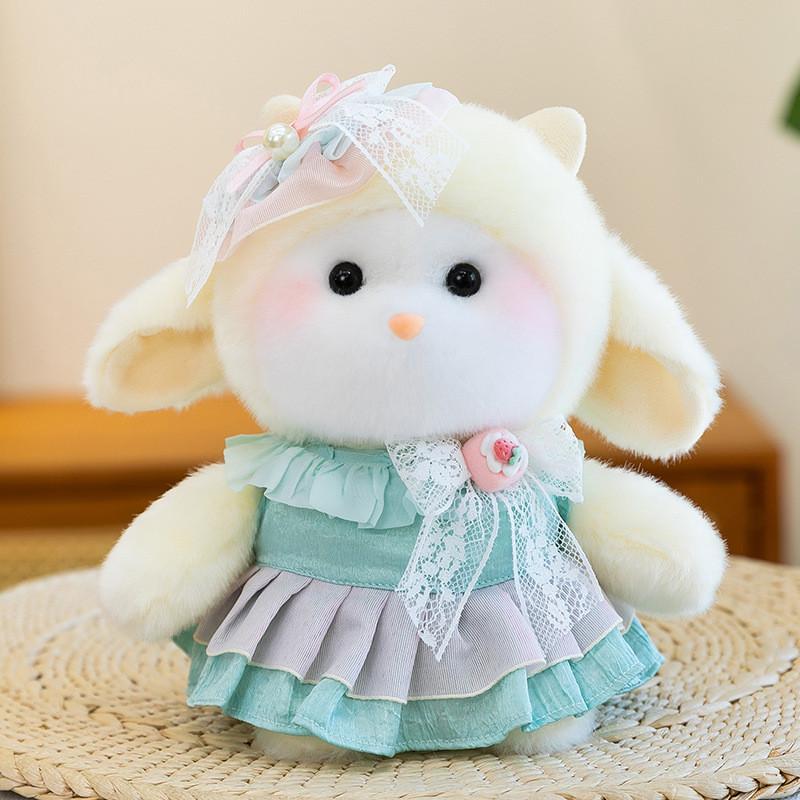 Plush Sheep Keychain With Soft Polyester Fill For Gift And Backpack Decor