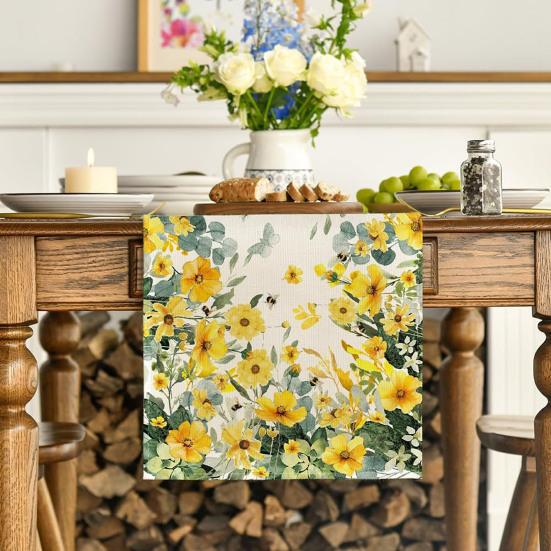 Table Runner Christmas Floral Printing Machine Washable Home Party Decoration Table Runner Protects Table from Heat Scratches Spills Tablecloth