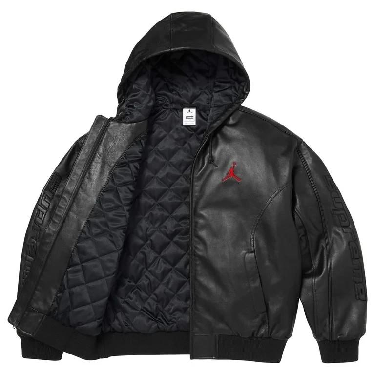 Jaqueta de Couro com Capuz Supreme x Jordan Preta