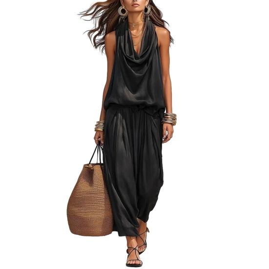 

Женские летние комплекты из двух предметов: топ с вырезом-каплей без рукавов и укороченные брюки. Повседневный комплект для прогулок и отдыха. M чёрный