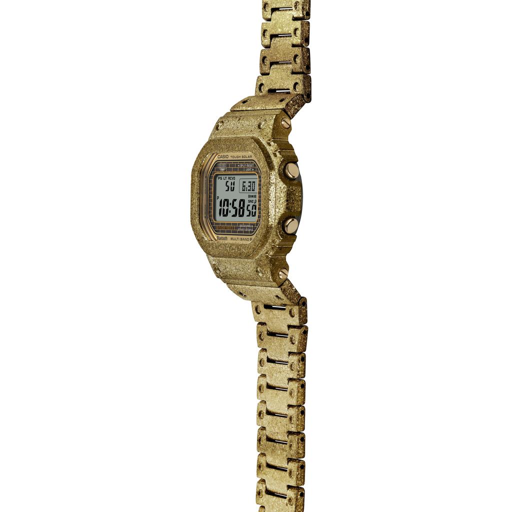 Casio G-SHOCK Men's Stainless Steel 200M Water Resistant Shock Resistant Quartz Watch GMW-B5000PG-9