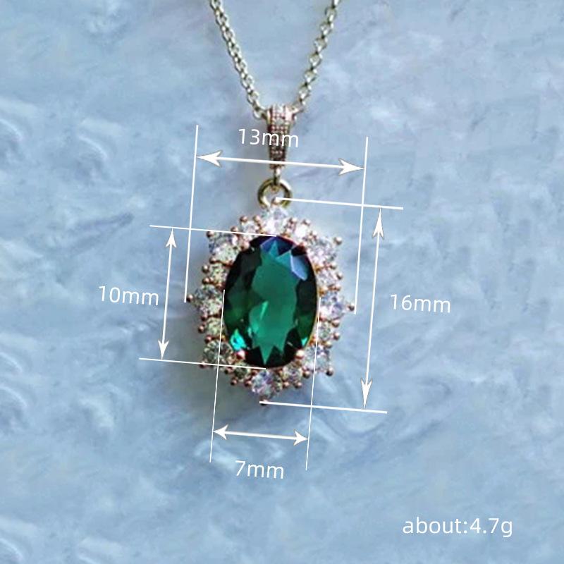Design Inlaid Zircon Inlaid Necklace, Simple Temperament Geometric Pendant Female, Light Luxury Neck Chain