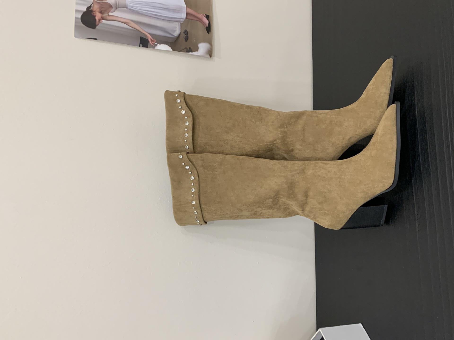 

Boots female 2025 new suede retro thick heel pointed rhinestone folding boots Spice girl boots slim boots 39 хаки