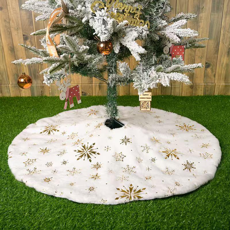 Nordic Simple White Long Pile Christmas Tree Skirt and Decor Set