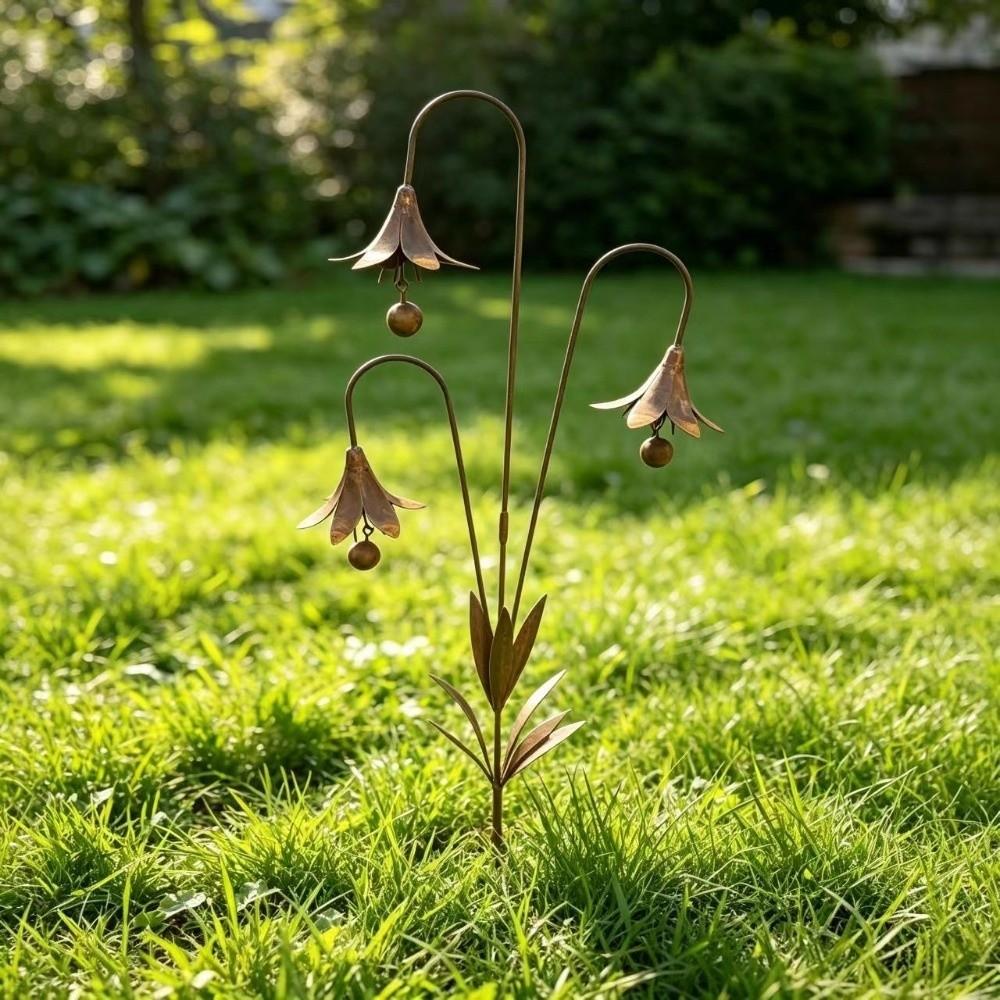 Rustic Three Calla Lilies Sculpture Iron Art Floral Stake Ornament  Outdoor Yard