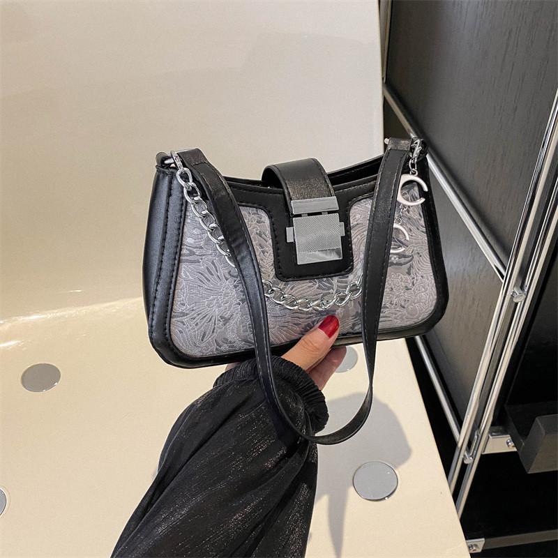 Chic Retro Stylish Shoulder Bag For Women Fashionable Small Square Crossbody Bag чёрный