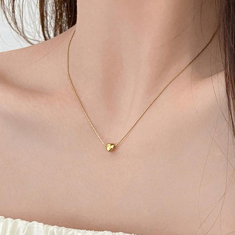 Accessories Love Necklace Women's Versatile Clavicle Chain Fashion Peach Heart Pendant Necklace