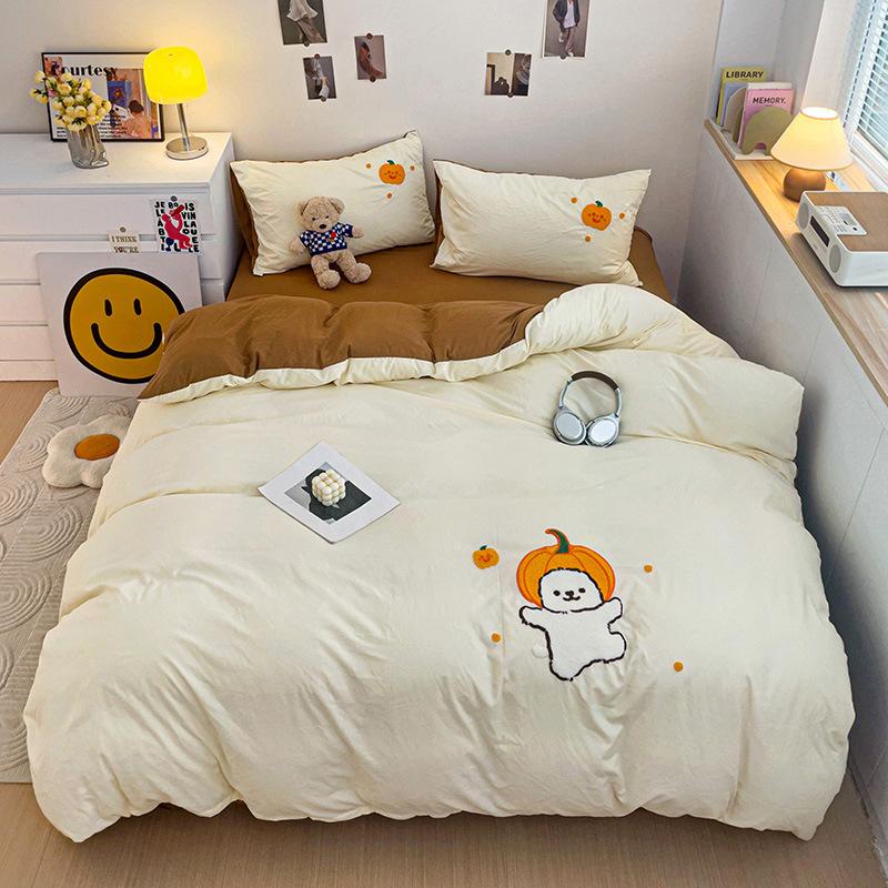 Ultra-soft Pure Cotton Four-piece Set Solid Color Soft and Comfortable Embroidered Four-piece Set Cartoon Skin-friendly Breathable Bedding