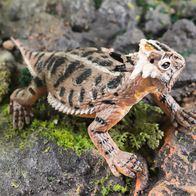 Simulated Lizard Cobra Gecko Crawling Animal Model Toy For Home Decor And Educational Display