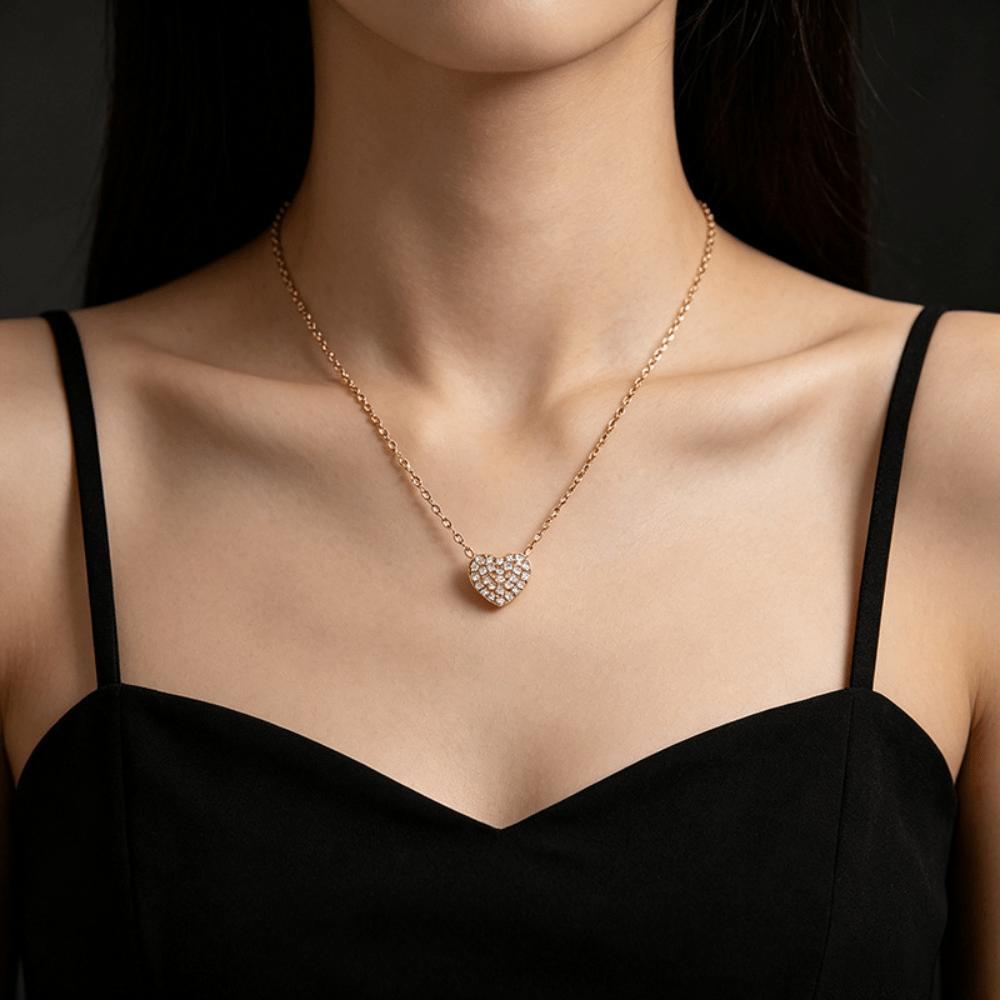 Light Luxury Love Necklace Women's Collarbone Chain Simple and Versatile High-end Jewelry