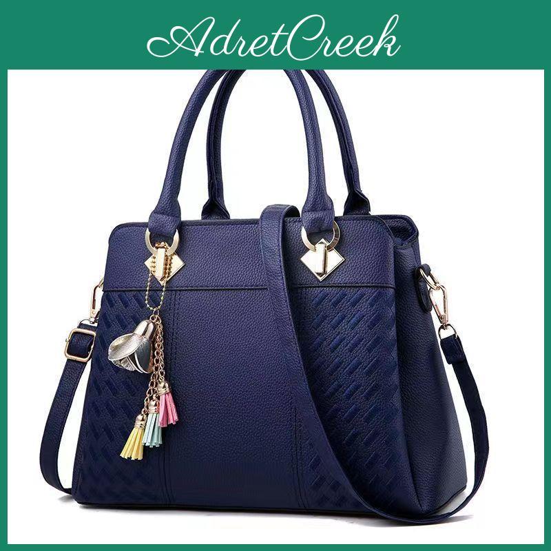 Chic Medium-sized Women's Tote Bag With Unique Embroidery Design For Daily Fashion Accessory