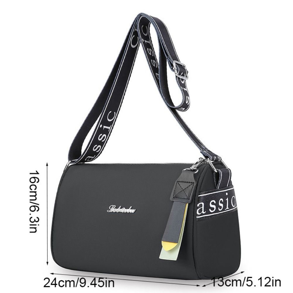 Korean Style Zipper Dumpling Bag Large Capacity Sports Crossbody Bag Nylon Shoulder Bag Outdoor