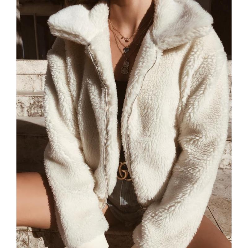 

Trendy And Fashionable Autumn And Winter Coats, Plush Lapel Slim Coats, Solid Color Sweater Women s Tops 3XL білий