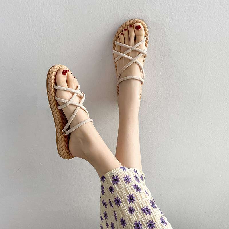Roman Sandals Fairy Wind Flat Bottom Wear Beach Shoes Seaside 2025 Summer Spring New Versatile Slippers