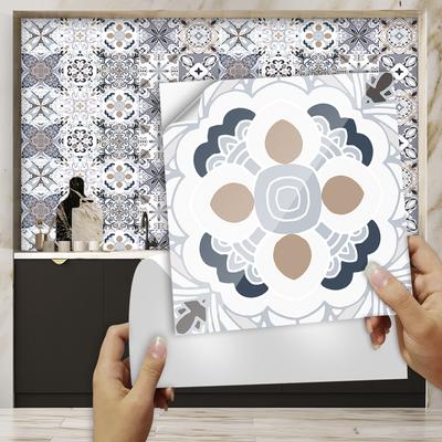 10 sztuk Szary i Biały Wzór Retro Płytki Naklejki Kuchnia Backsplash Szafa Naklejki Ścienne Powierzchnia Połysk Peel & Stick PCV Art Mural